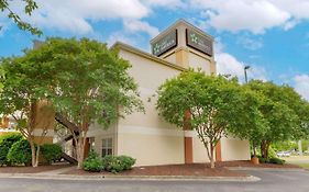 Extended Stay America Select Suites - Fayetteville - Owen Dr